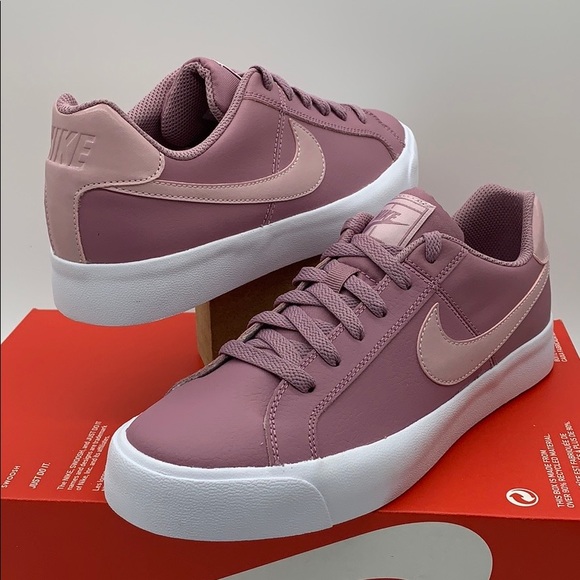 WMNS NIKE COURT ROYAL AC plum dust/plum chalk - Picture 9 of 16